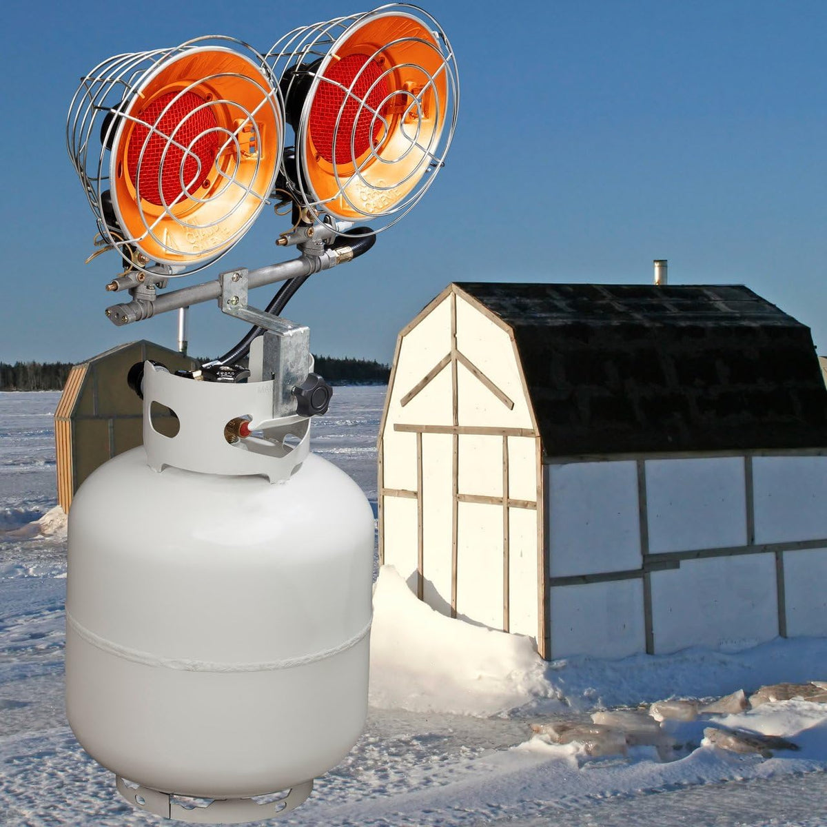 Avenger FBDTP30 in-use with propane tank demonstrates immediate heat without electricity.