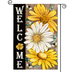AVOIN colorlife flag with daisy graphic welcomes guests outdoors