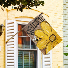 AVOIN colorlife Welcome wood grain flag enhances porch decor with a warm greeting.