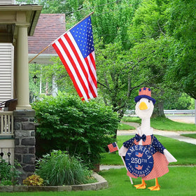 Aymolas Memorial Day lawn decor and 4th of July celebrations