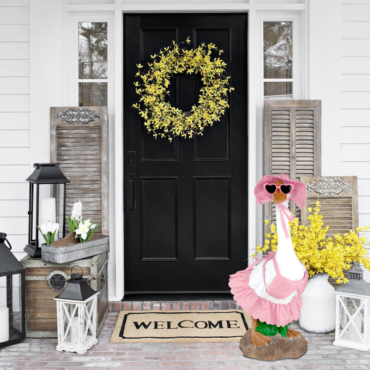 Aymolas summer party decor with geese evokes festive tropical atmosphere.