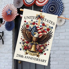 Baccessor 28x40 flag uses anti-skid sleeve for secure outdoor display