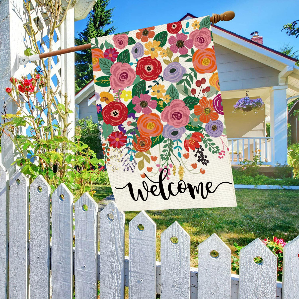 Baccessor designer flag by Ms. Chen adds unique charm.