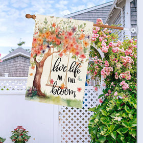 Baccessor 28x40 yard flag with welcome sign, bold colors for inviting garden entry.