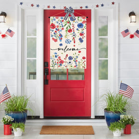 Baccessor weatherproof flag material resists wind and rain while keeping colors vibrant.