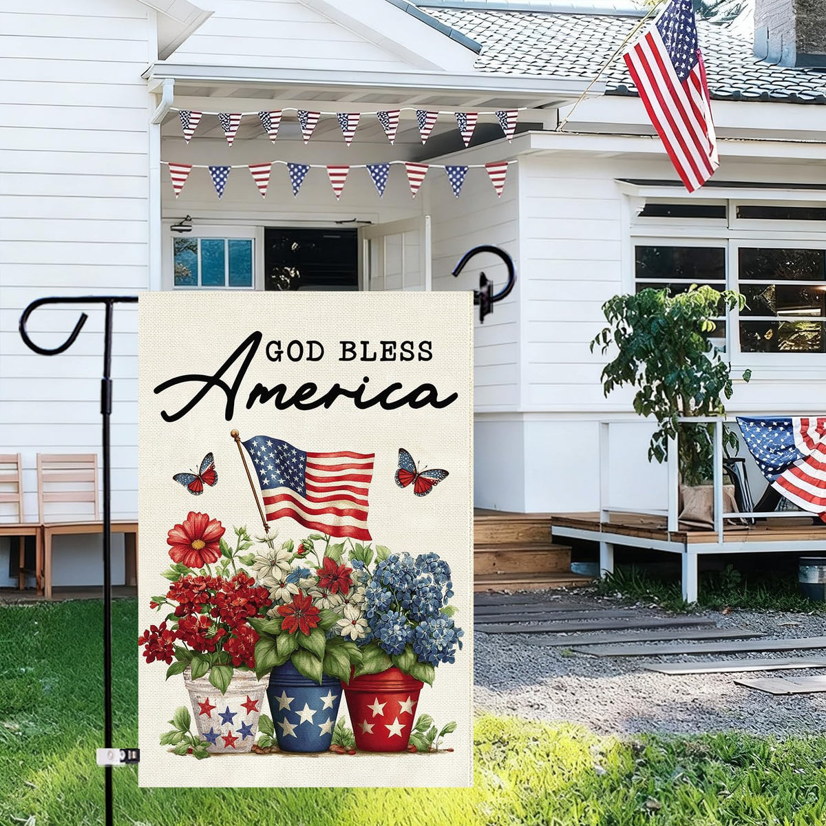 Baccessor weatherproof patriotic flag withstands outdoor elements