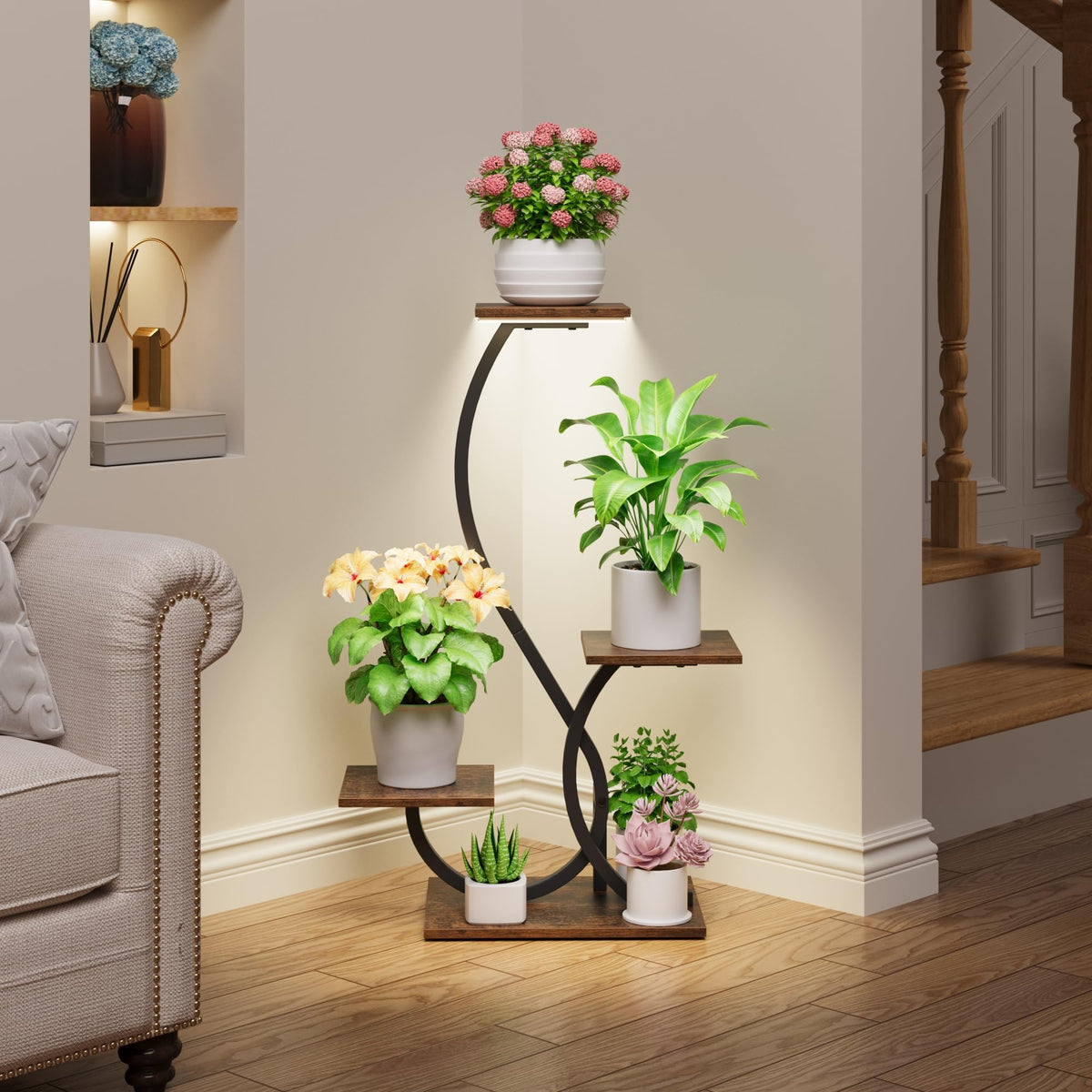 BACEKOLL heavy-duty iron-frame provides sturdy stability for lively indoor plants.