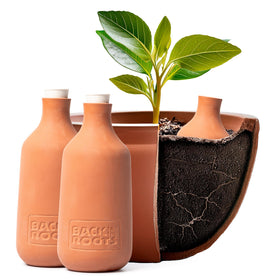 Back to the Roots weather-proof stopper reduces evaporation for reliable watering.