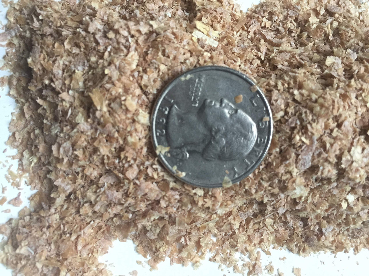 BadAssBugs wheat bran bedding ingredients highlight 100% organic wheat bran.