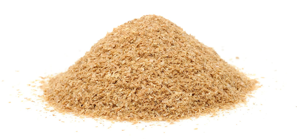 BadAssBugs wheat bran bedding packaging shows a resealable bag for freshness.