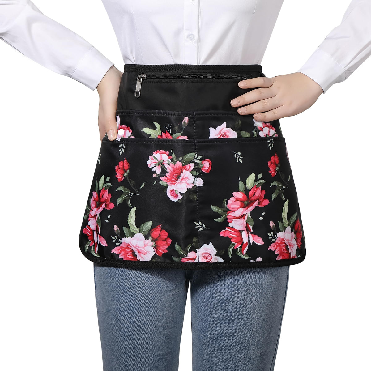 Bafelia apron features easy-snap buckle for quick on and off
