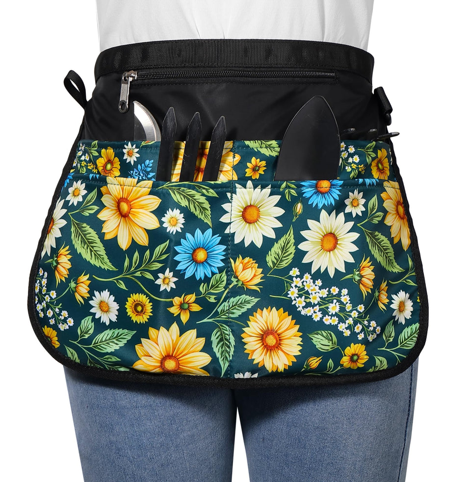 Bafelia garden apron with five pockets for secure tool storage.