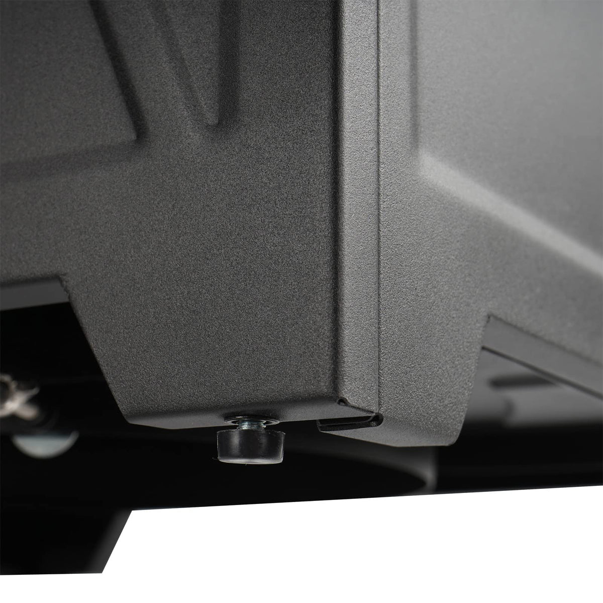 BAIDE HOME propane tank cover features adjustable feet for uneven surfaces.