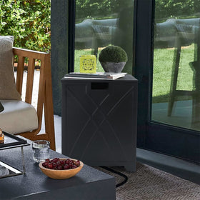 BAIDE HOME propane tank cover magnetic lid provides easy access to the tank.