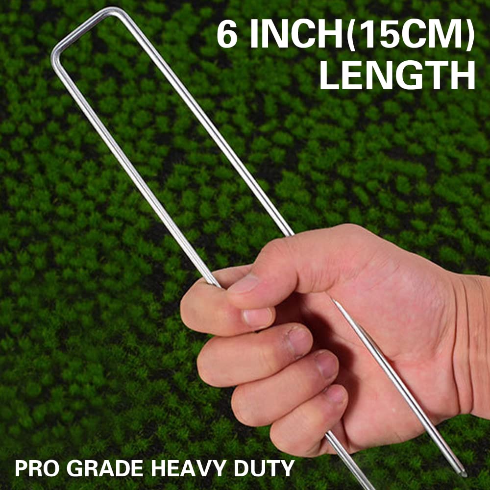 Bakulyor pick-hook assists stake removal with minimal effort.