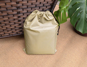 Baner Garden easy-clean fabric is simple to rinse for quick maintenance