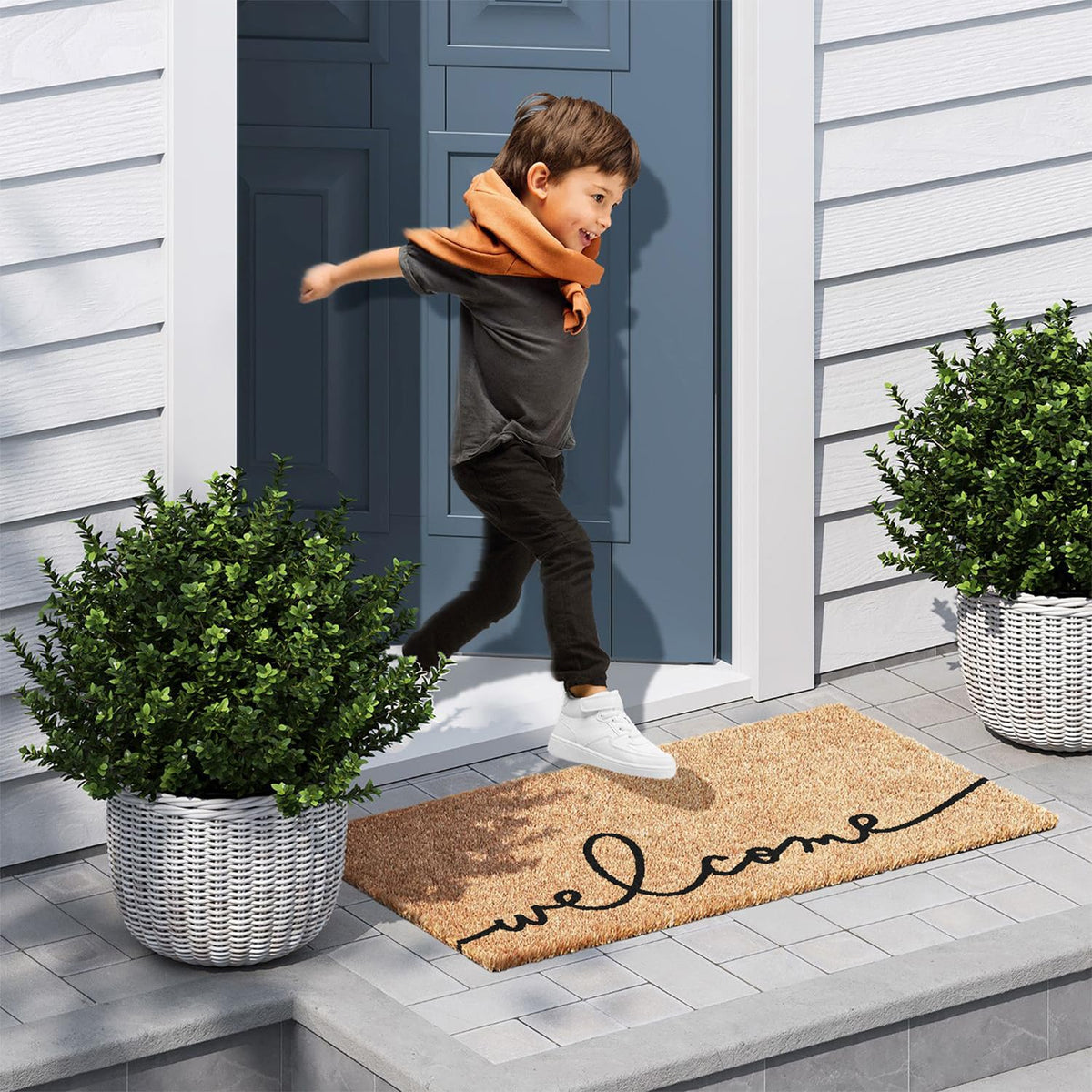 Barnyard Designs roomy mat accommodates two visitors at the doorstep