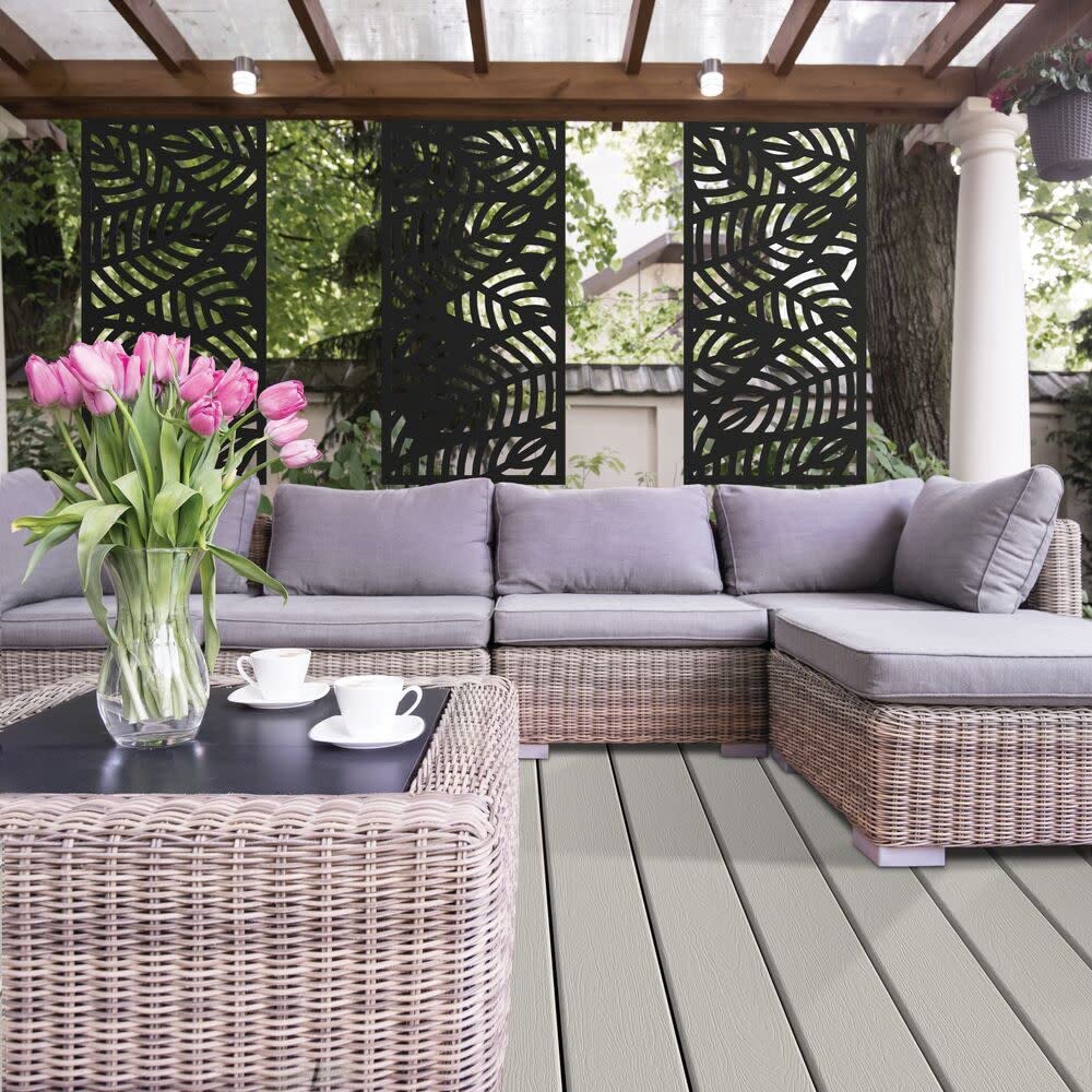 Barrette Sanibel decorative screen with frame kit compatibility demonstrated.