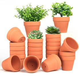Baxrou Terra Cotta Pots with smooth surface ready for painting.