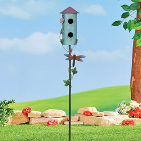 BAYN 57-inch stake stands tall for easy birdwatching from across the yard