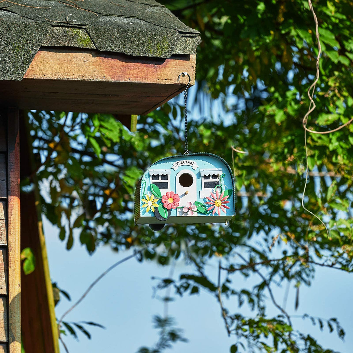 BAYN garden art bird house with easy-clean access for simple maintenance.