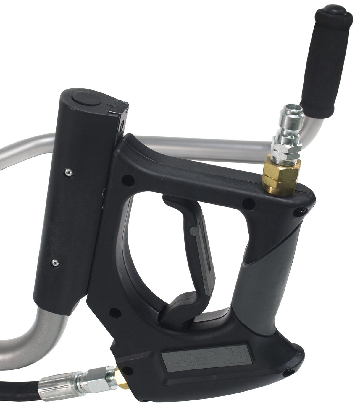 Max temp 180°F compatibility offers hot-water cleaning flexibility.