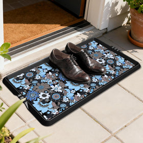 BEHERO boot tray raised edge traps meltwater and mud to protect floors.
