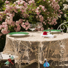 Bekith weights ideal for garden picnics and wedding table setups