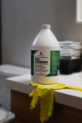 Belle Chemical 45% vinegar pour spout ready for use