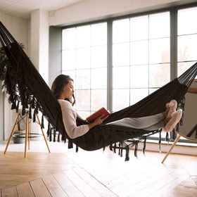 Bellzacasa hammock comes with a carry bag for easy transport and storage.