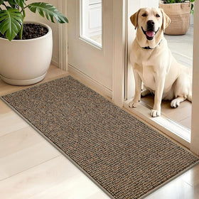 BEQHAUSE Dirt Trapper Door Mat front view traps dirt and keeps floors dry.