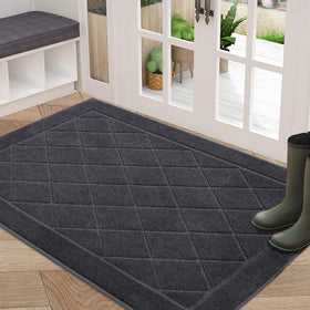 BEQHAUSE Dirt Trapper Door Mat front door close-up highlights absorbent fibers