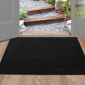BEQHAUSE Dirt Trapper mat front view; absorbent fibers capture mud at the doorway.