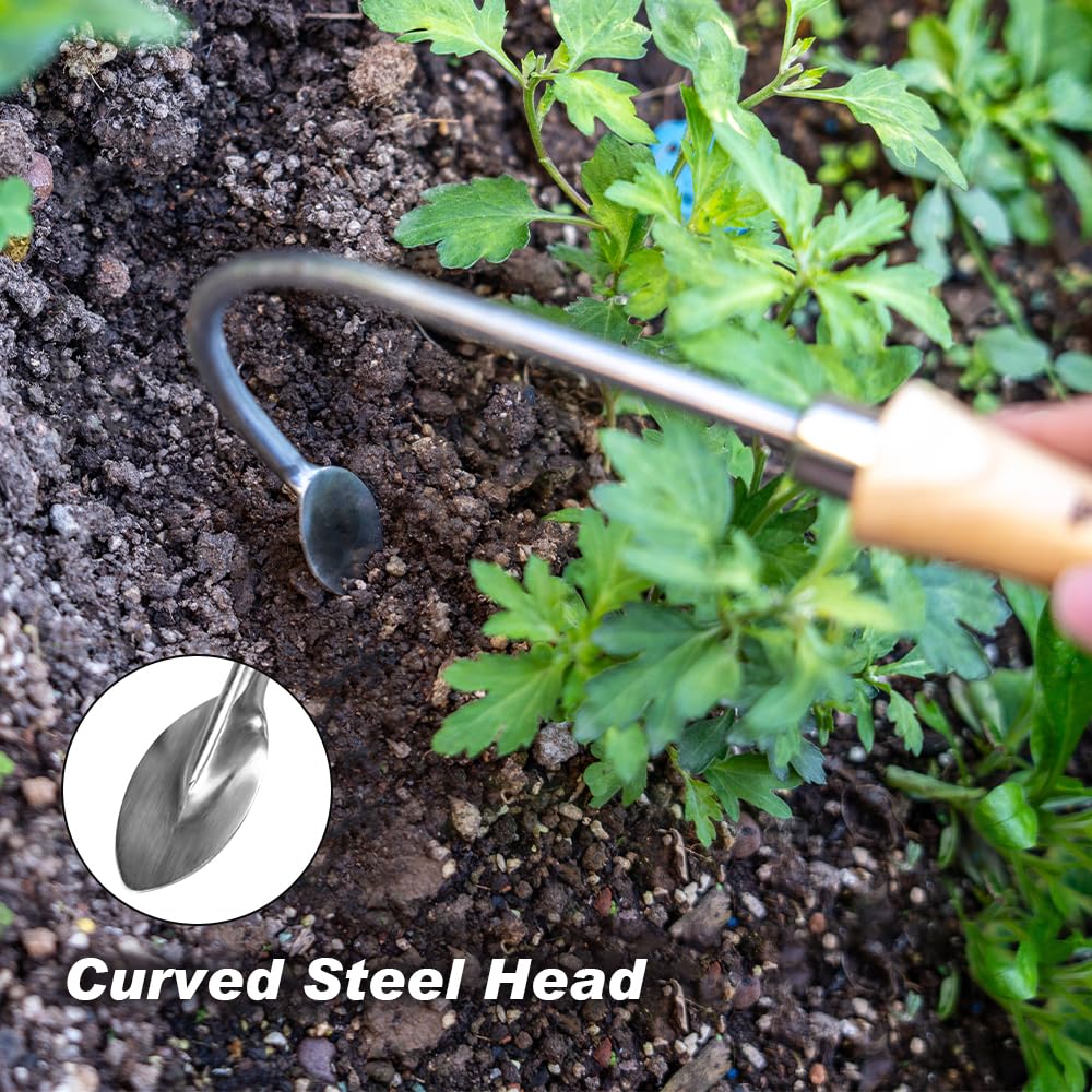 Berry&Bird wooden handle offers ergonomic grip for comfortable gardening