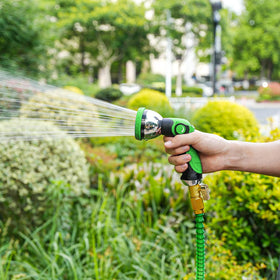 Besiter nozzle for car and pet washing with precision control.