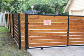Bestylez delivery sign easy hanging on walls or posts.