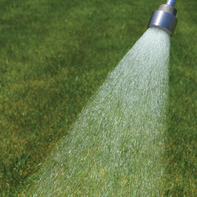 Bilal aluminium alloy watering nozzle reduces weight and resists rust for outdoor use.
