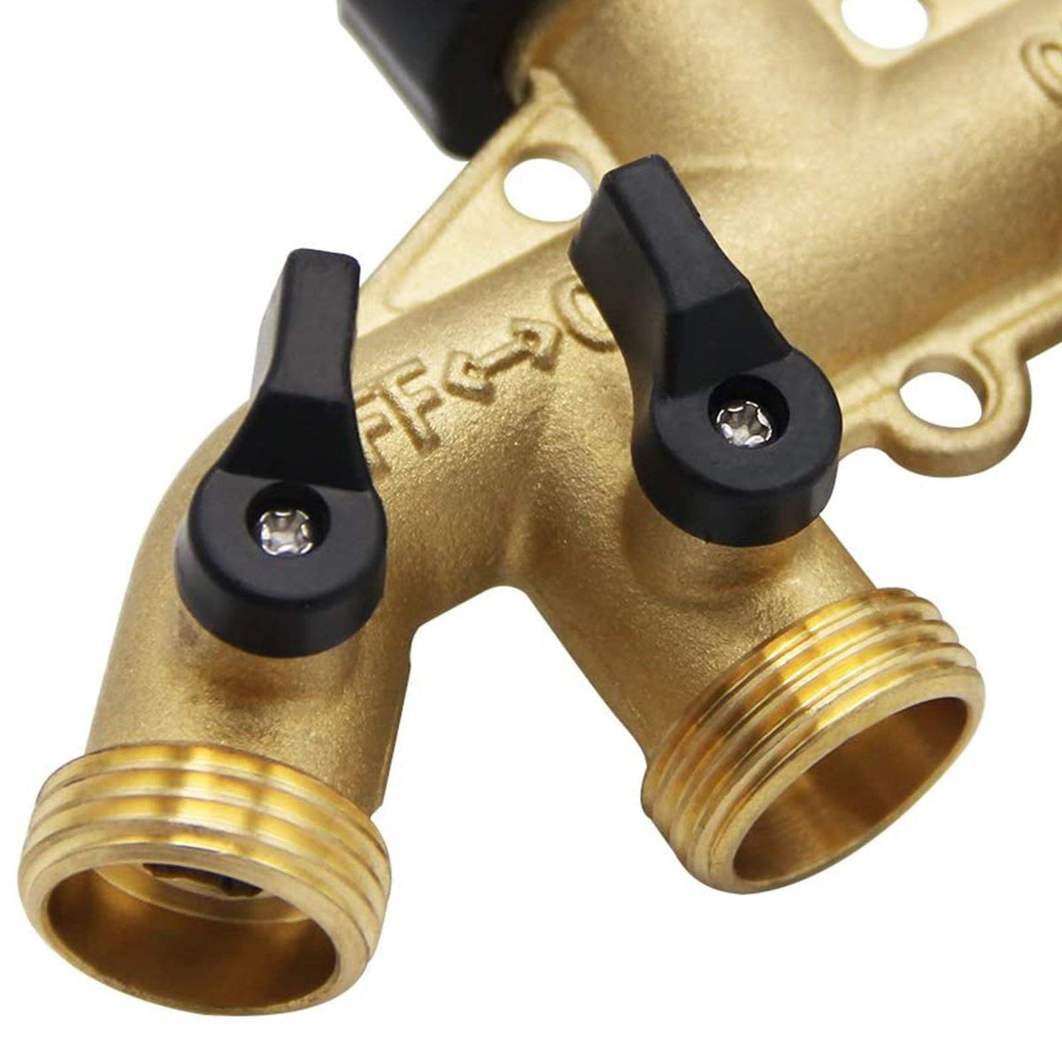 Biswing hose connector with four valves enabling simultaneous garden tasks
