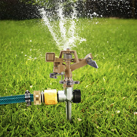 Biswing rust-proof lawn sprinkler head ready for outdoor use.