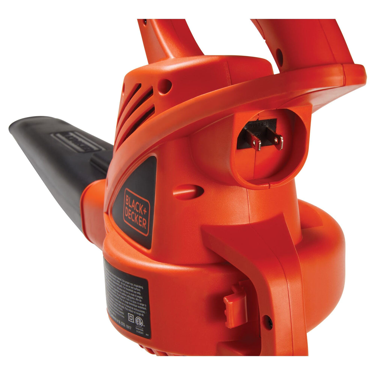 Built-in cord retention prevents interruptions during cleanup.