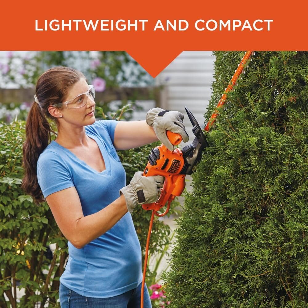 Built-in T-handle for precise control on BLACK+DECKER hedge trimmer