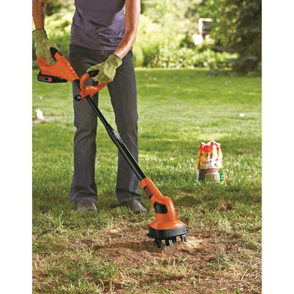 BLACK+DECKER LGC120B POWERCONNECT battery works with other tools.