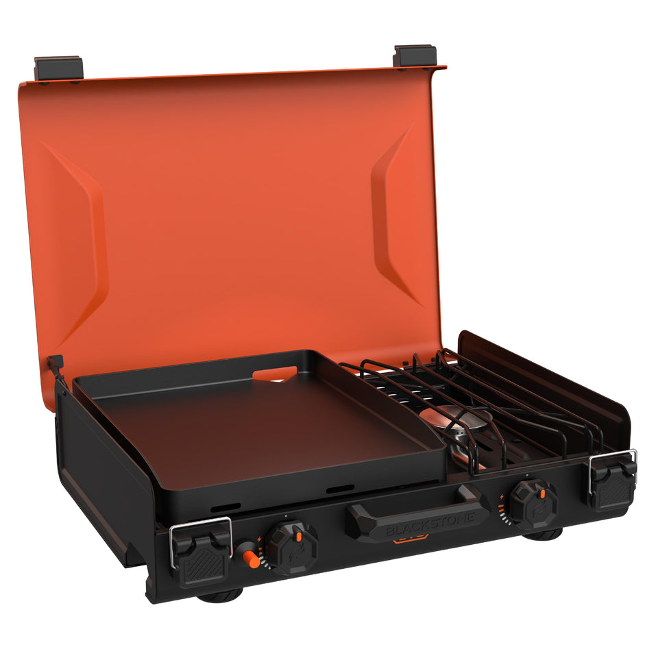 Blackstone 2364 top view on the griddle surface for quick, non stick cooking