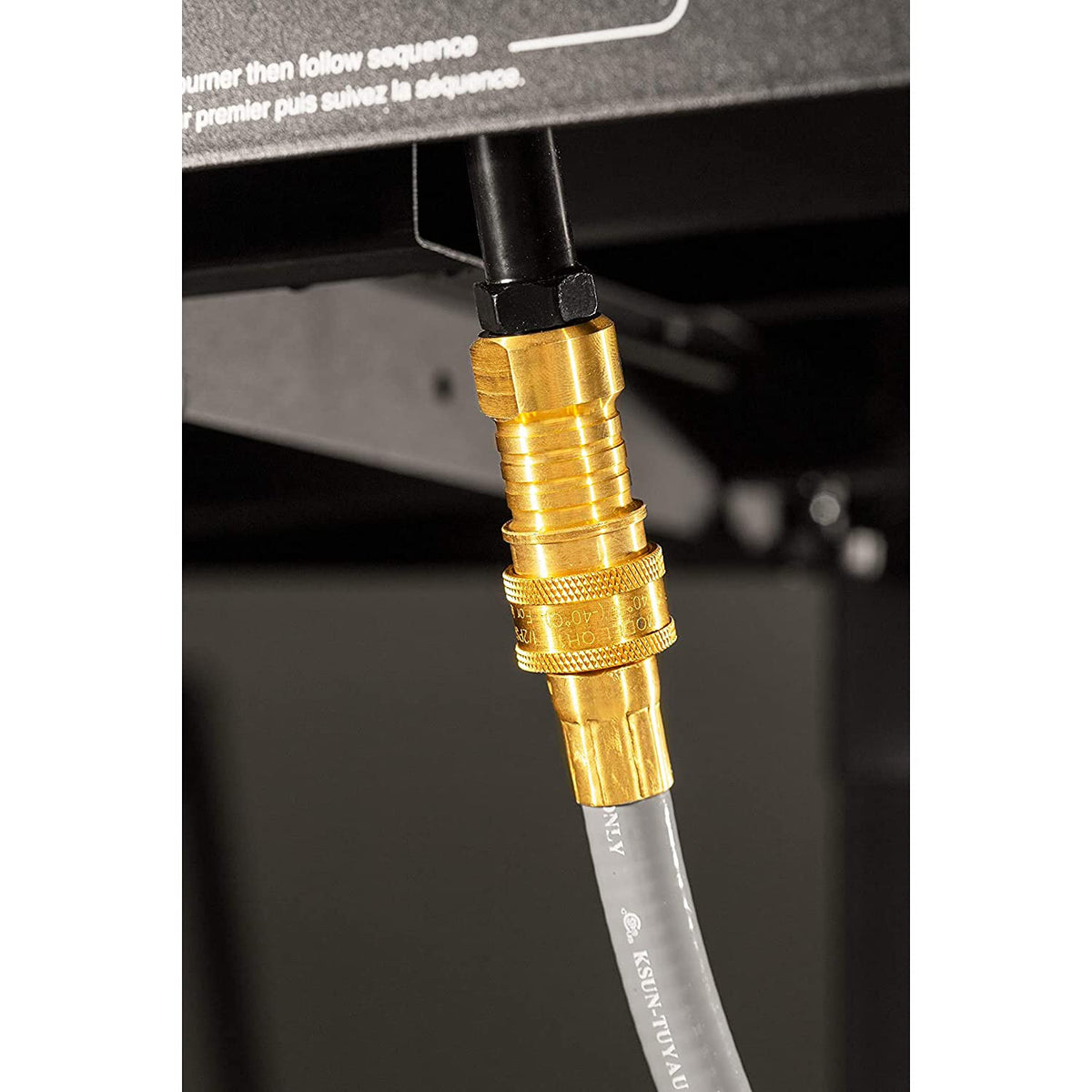 Blackstone 5249 quick connect fittings for easy system hookup.