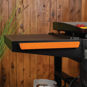 BLACKSTONE 5609 durable magnetic hold on metal surfaces for tools and beverages.