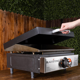 BLACKSTONE 5701 cover resists dust and moisture when stored