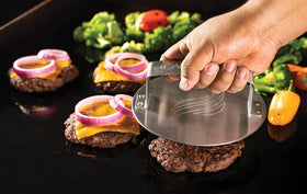 Blackstone hamburger kit basting cover seals juices for juicy, tender burgers