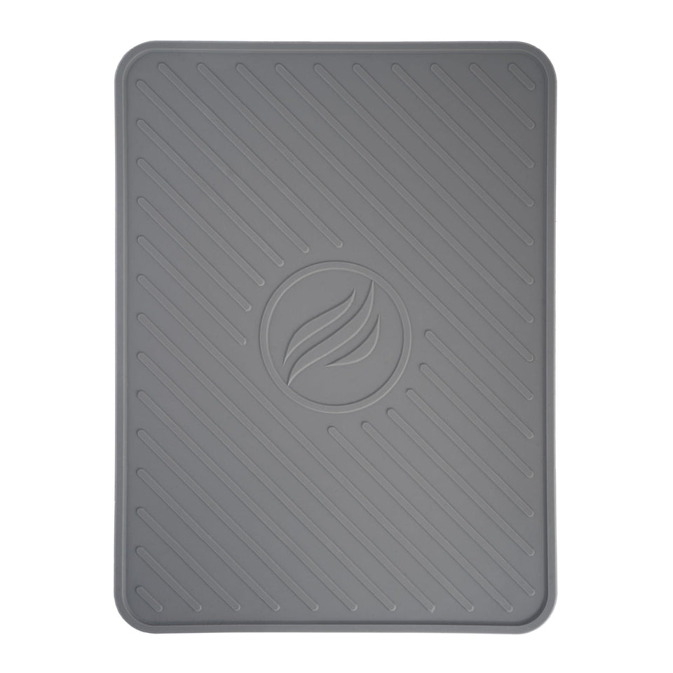BLACKSTONE silicone spatula mat protecting grill shelves from scratches and mess