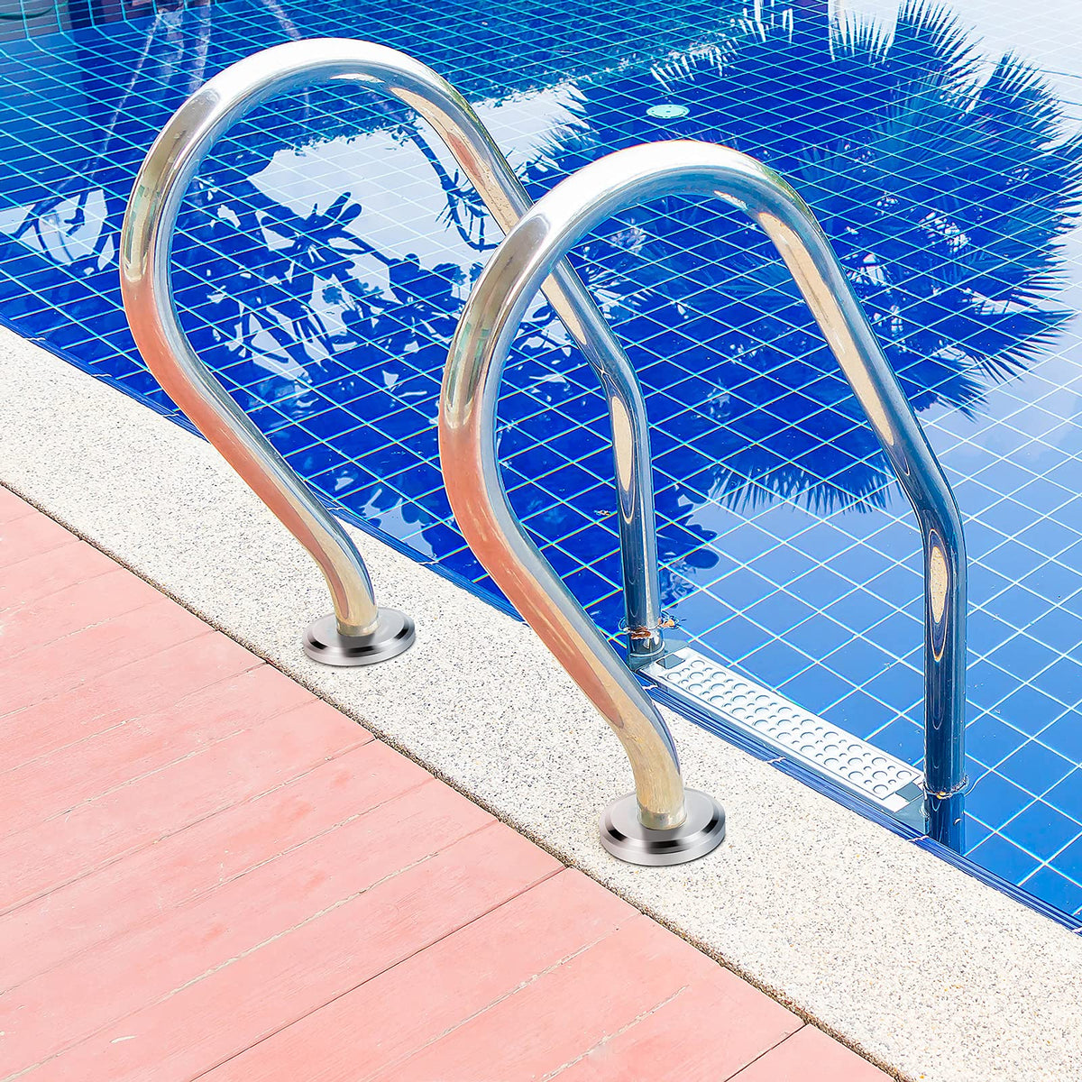 Easy maintenance and secure fit reduce poolside upkeep over seasons.