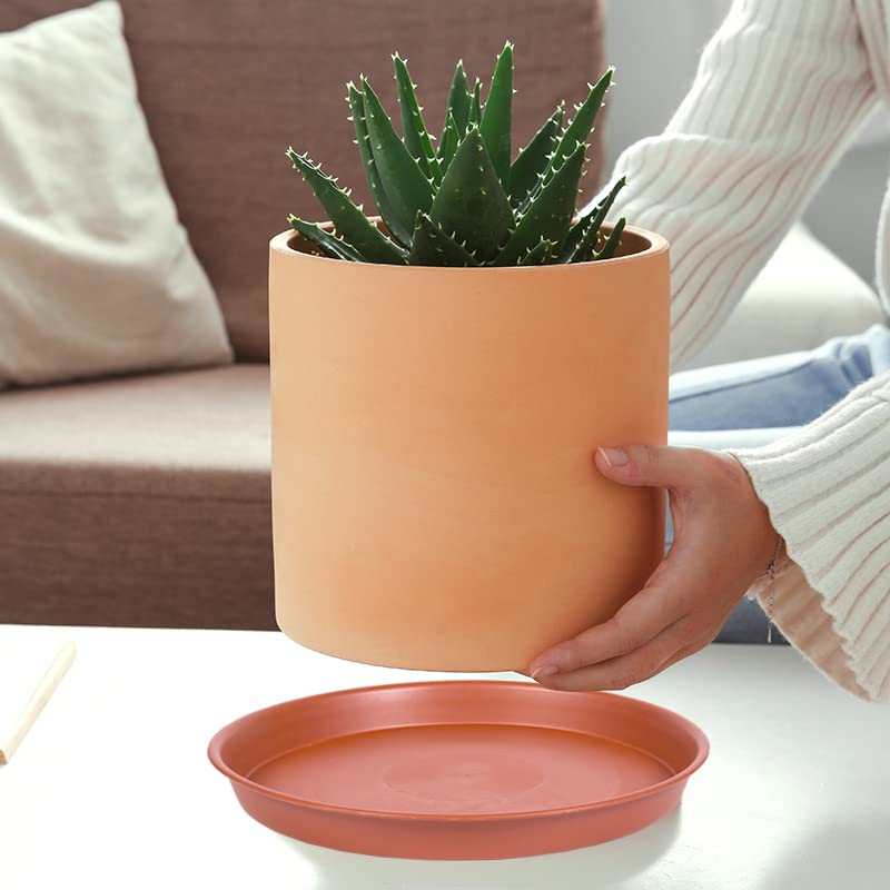 Bleuhome dark-brown 6inch saucer on pot — discreet color matching.